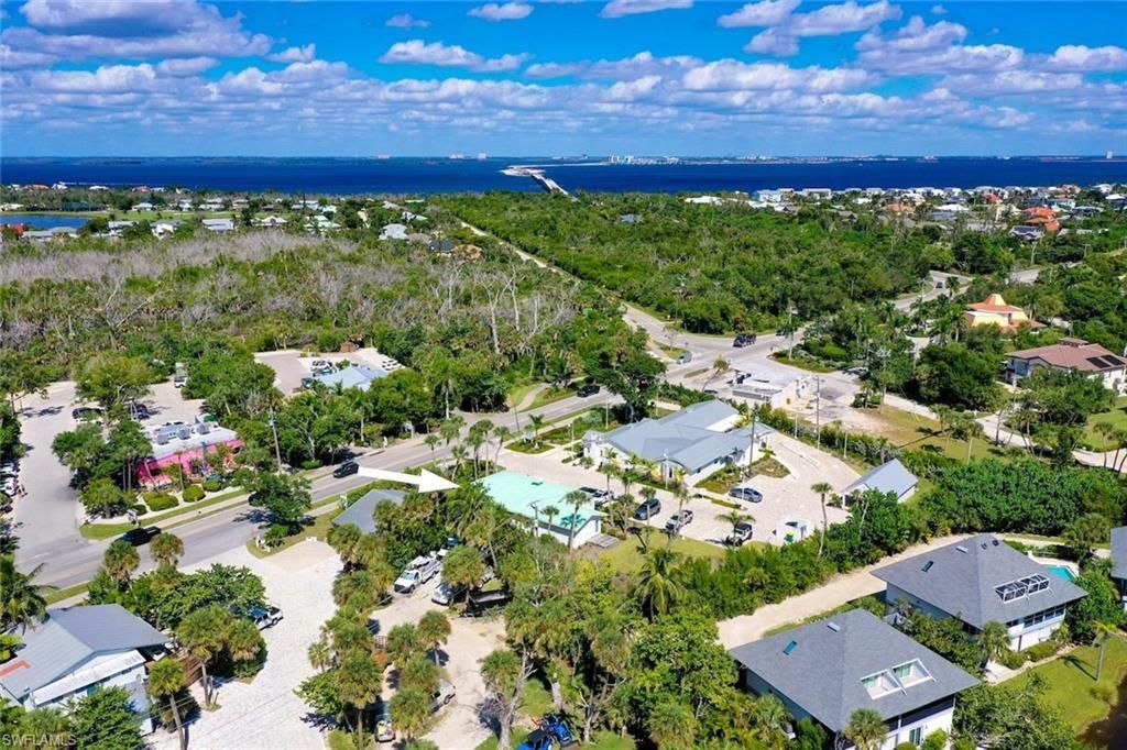 1025 Periwinkle Way, Sanibel, FL 33957 Photo