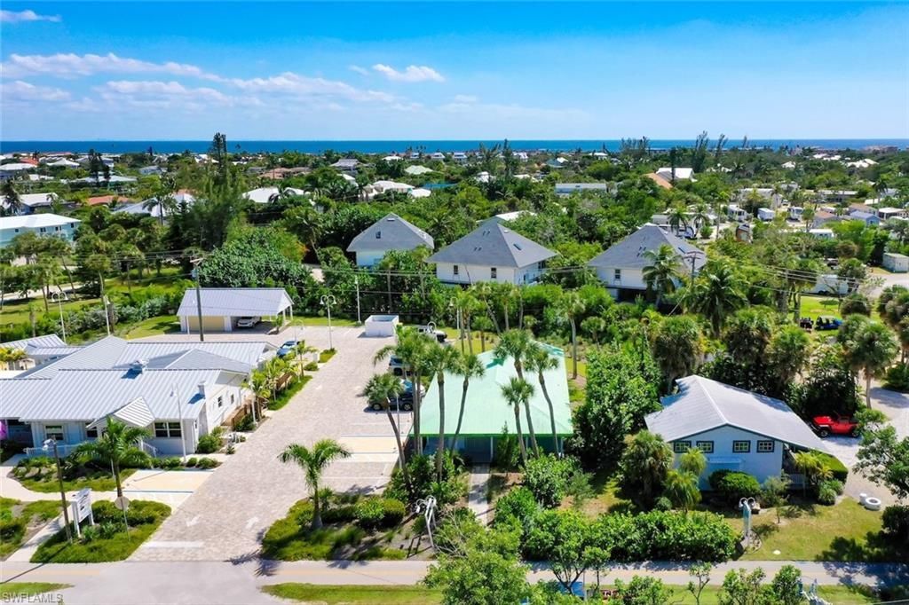 1025 Periwinkle Way, Sanibel, FL 33957 Photo