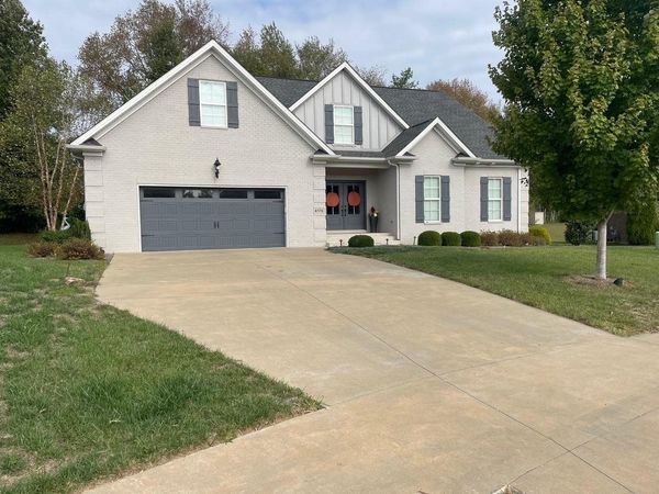 4174 Beechwood Lane, Bowling Green, KY 42104