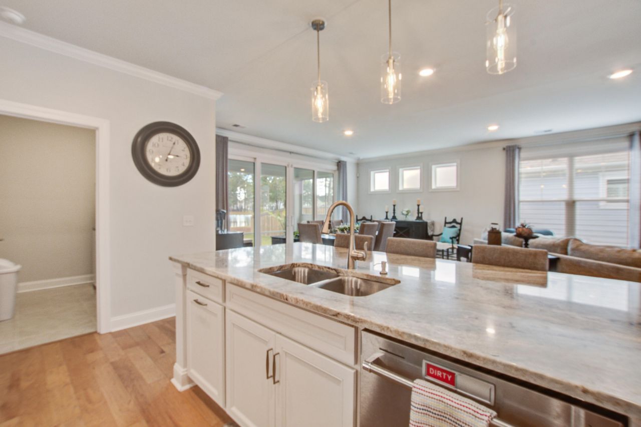 533 Fern Tree Drive Photo 15