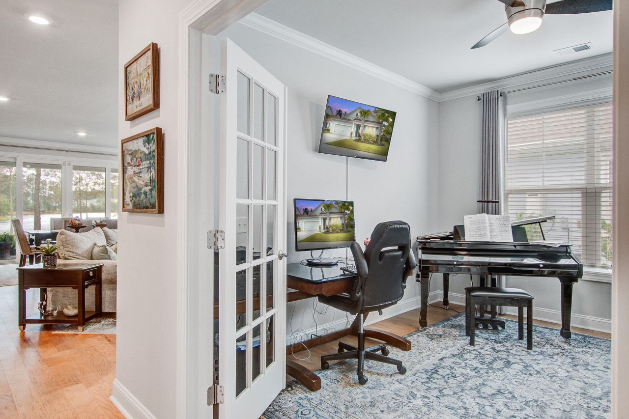 533 Fern Tree Drive Photo 5