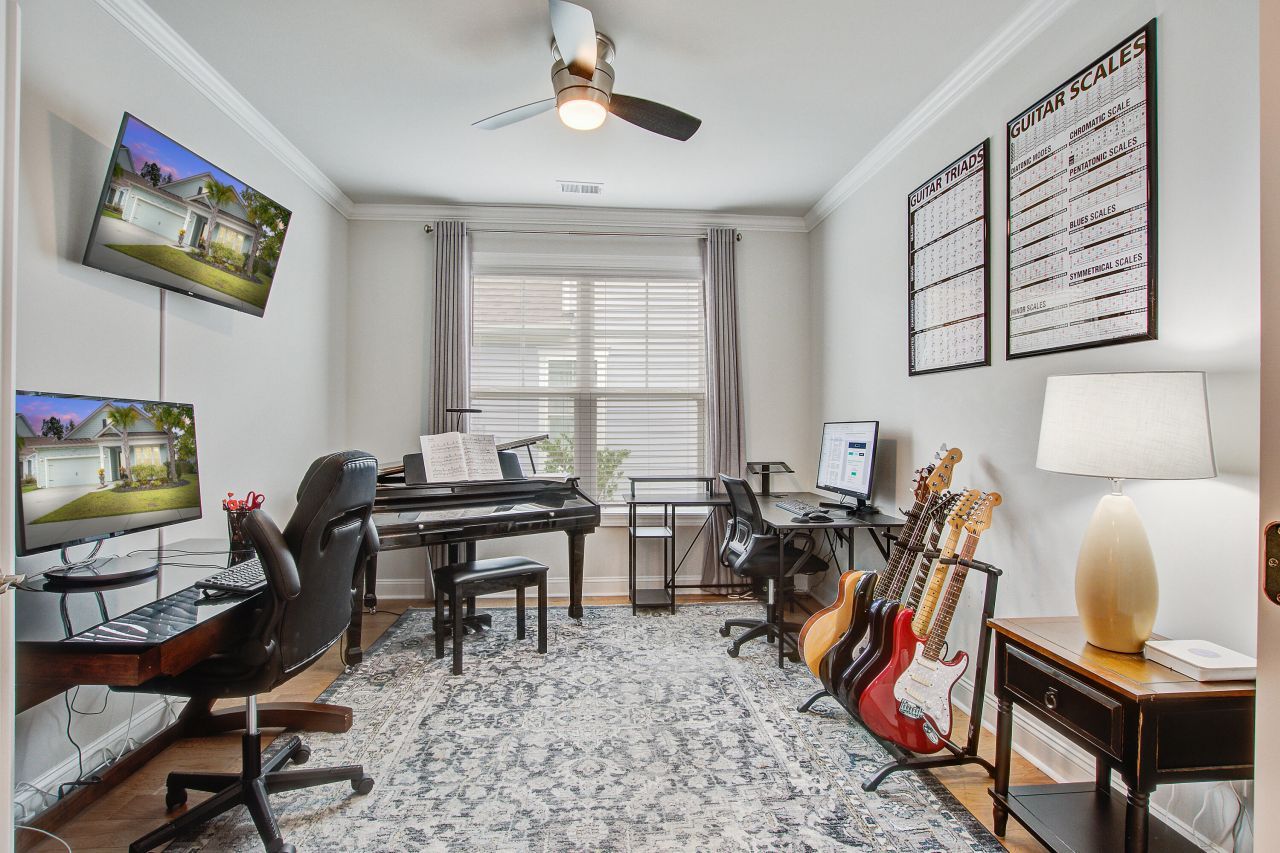 533 Fern Tree Drive Photo 6