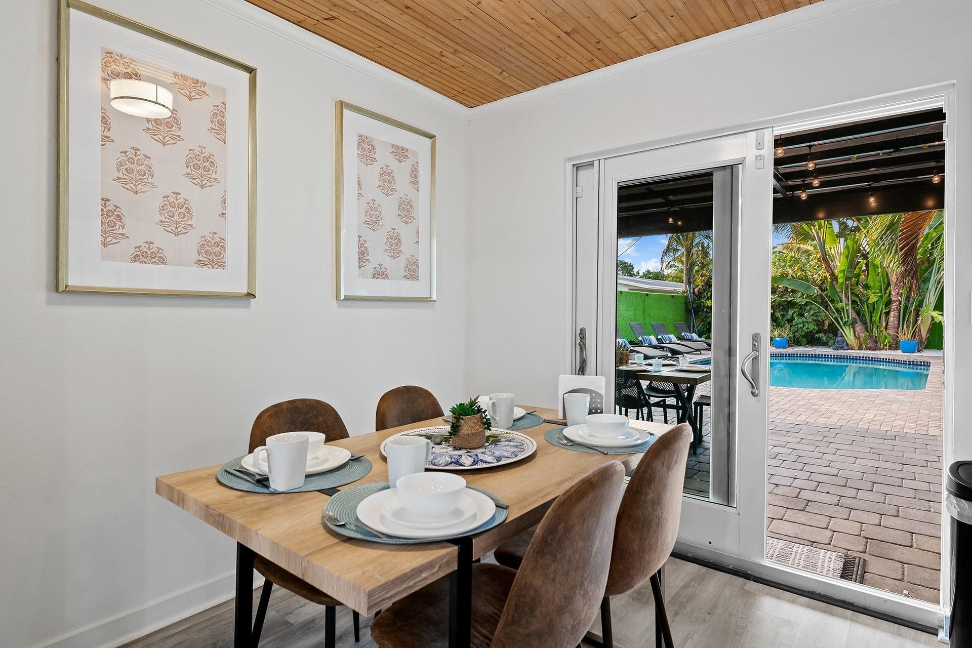 1813 SW 10th Court, Fort Lauderdale, FL 33312 Photo