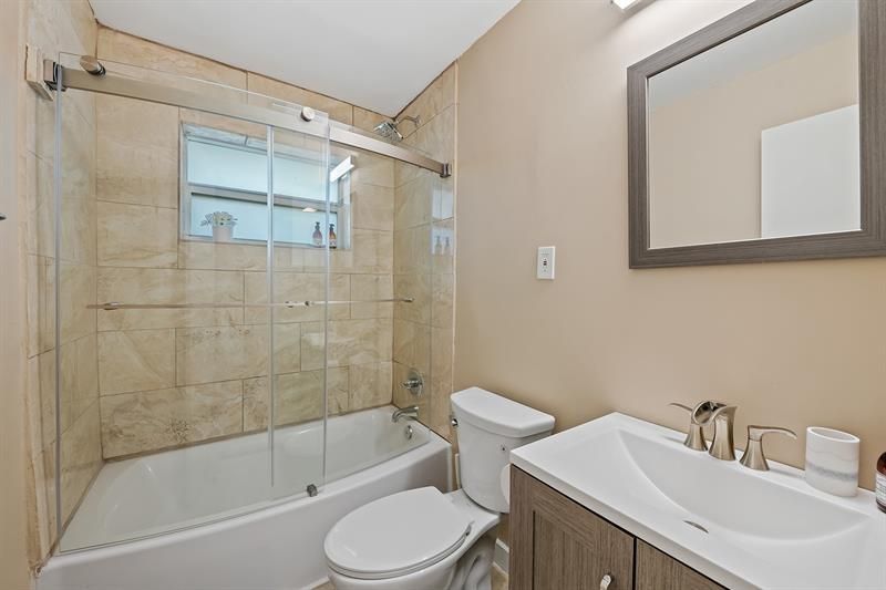 1813 SW 10th Court, Fort Lauderdale, FL 33312 Photo