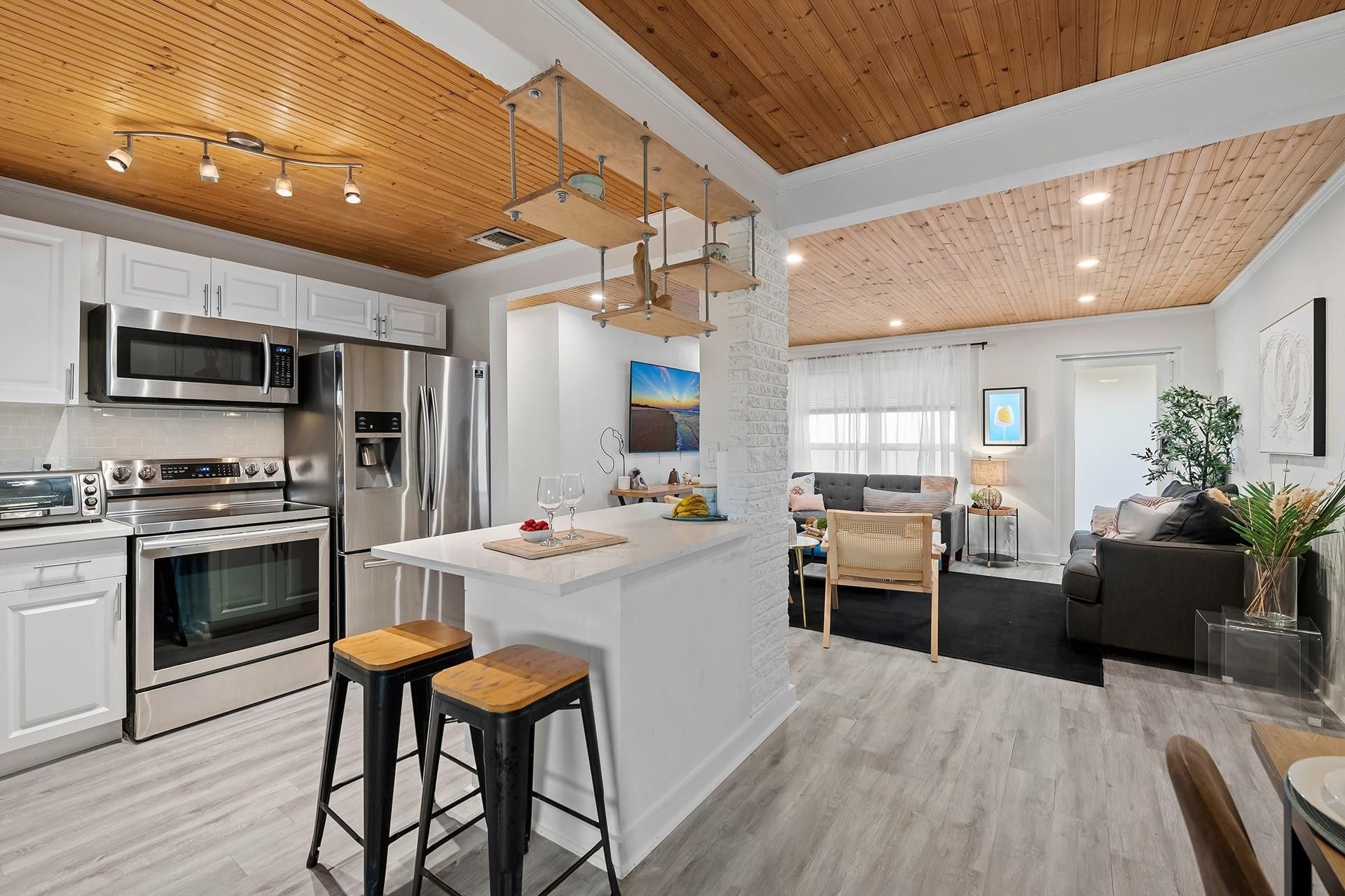 1813 SW 10th Court, Fort Lauderdale, FL 33312 Photo