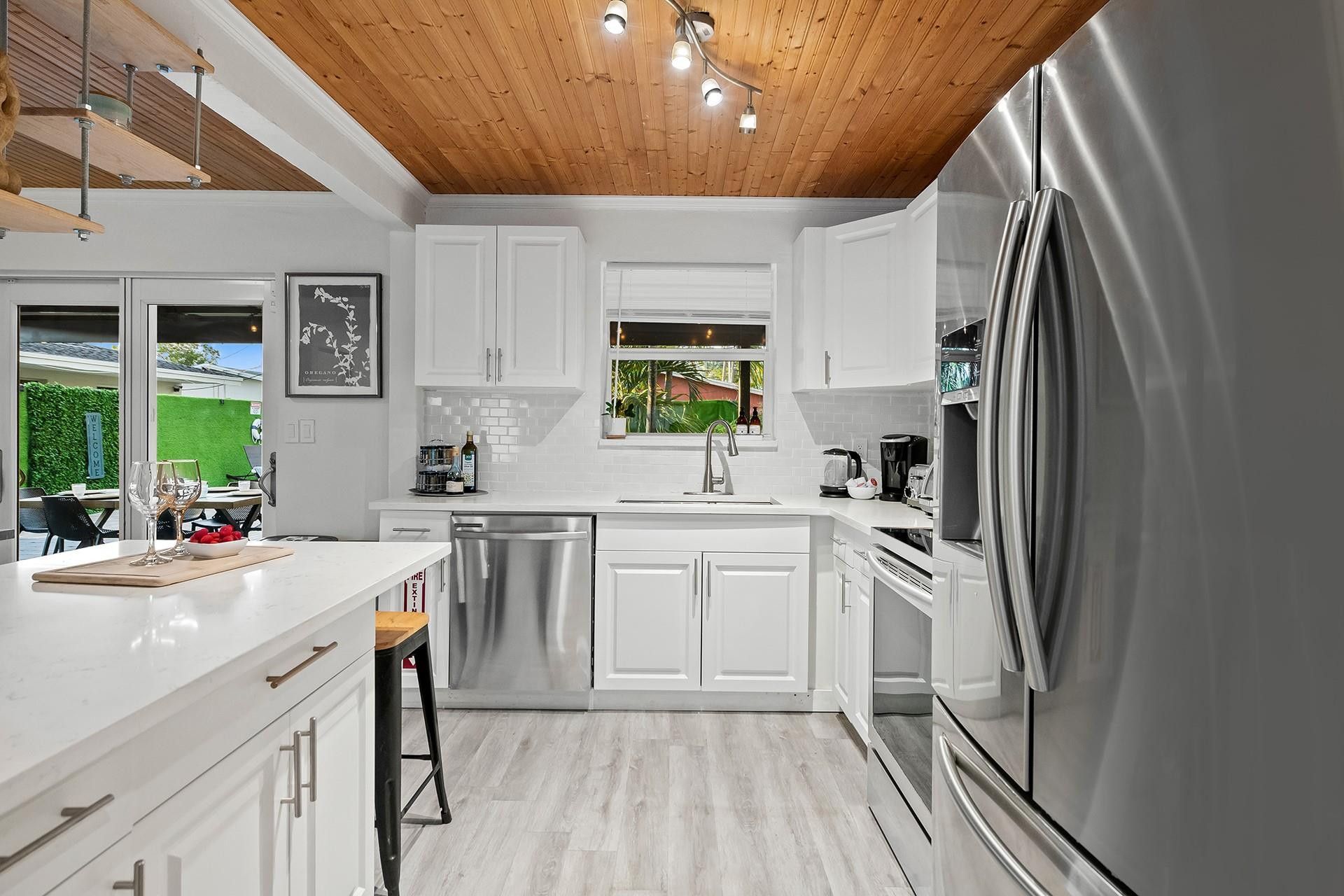 1813 SW 10th Court, Fort Lauderdale, FL 33312 Photo