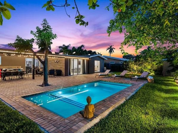 4311 NE 15th Avenue, Oakland Park, FL 33334