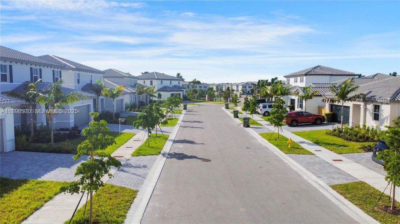 2647 SE 8 Ct, Homestead, FL 33035 Photo