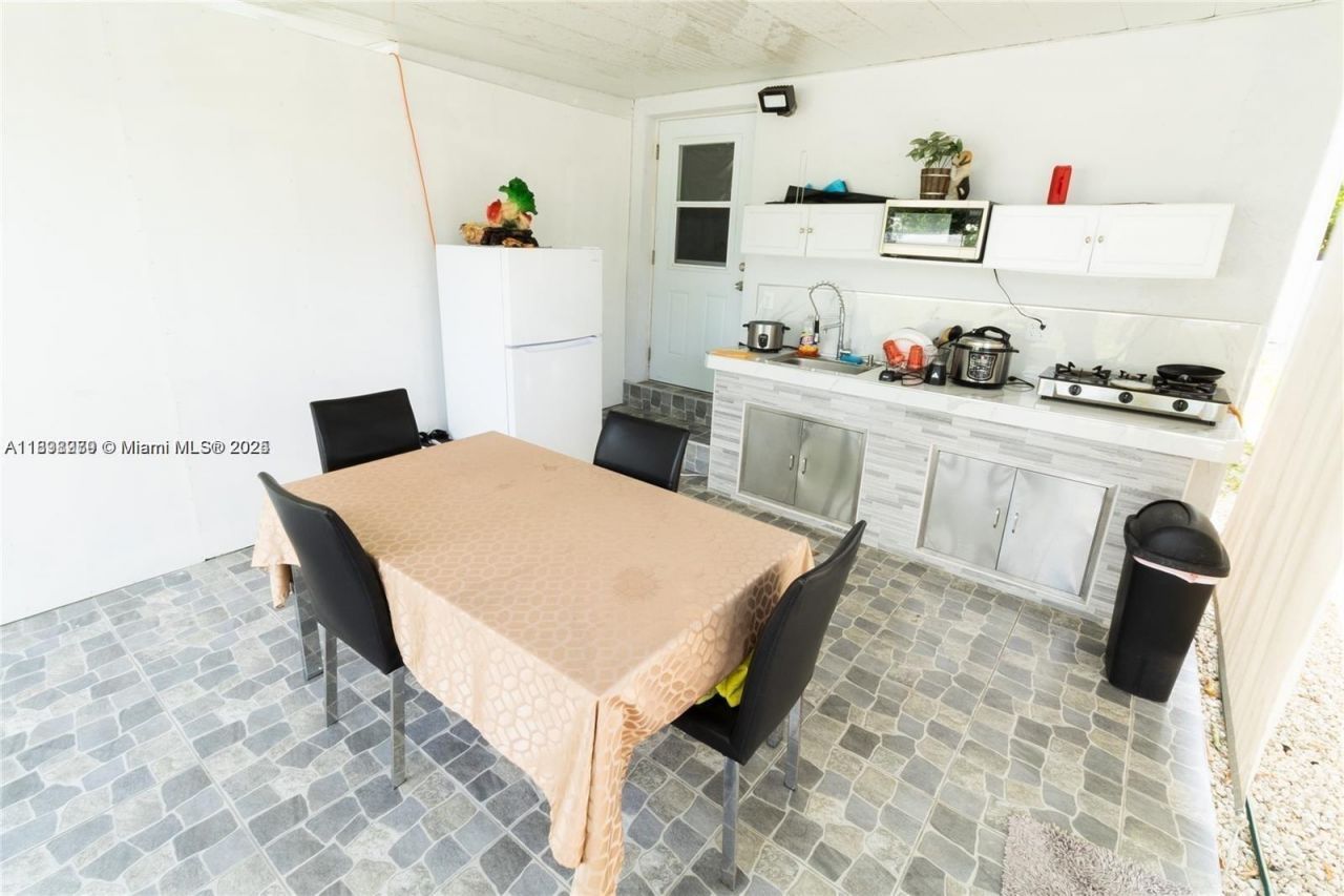 17926 SW 104th Ave, Miami, FL 33157 Photo