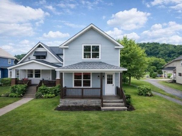 109 Railroad St, Stockdale, PA 15483