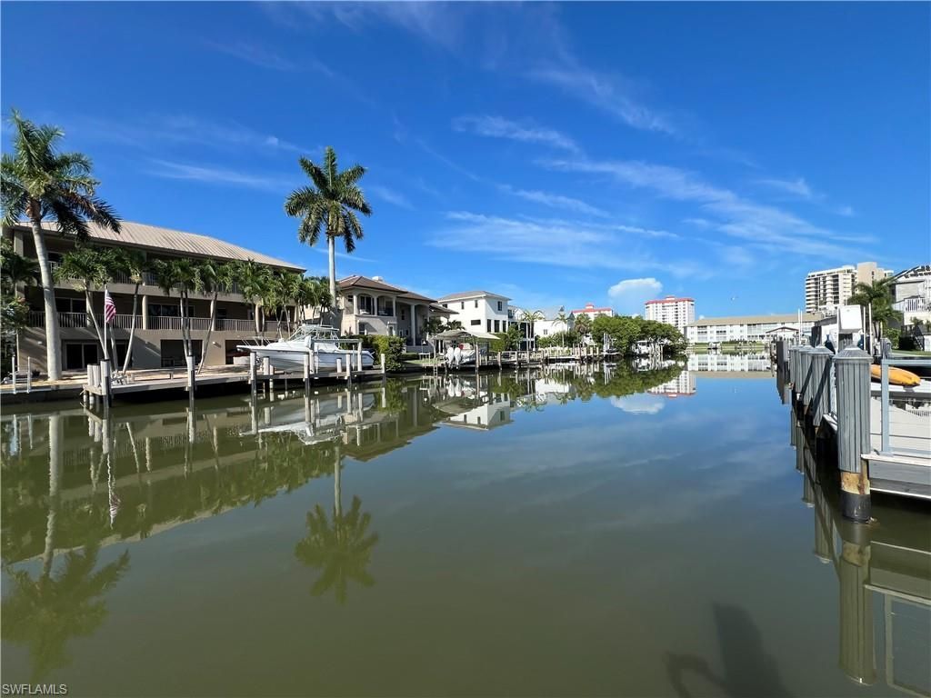176 Heron Ave, Naples, FL 34108 Photo
