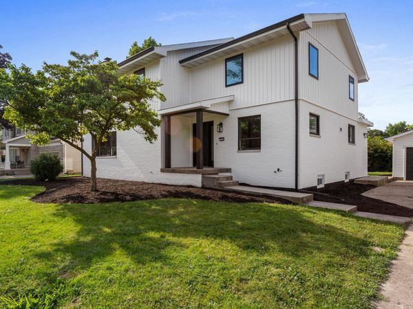 1205 Broadmoor Drive, Champaign, IL 61821