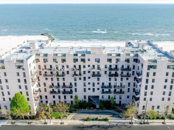 100 W Broadway, Unit 7L, Long Beach, NY 11561