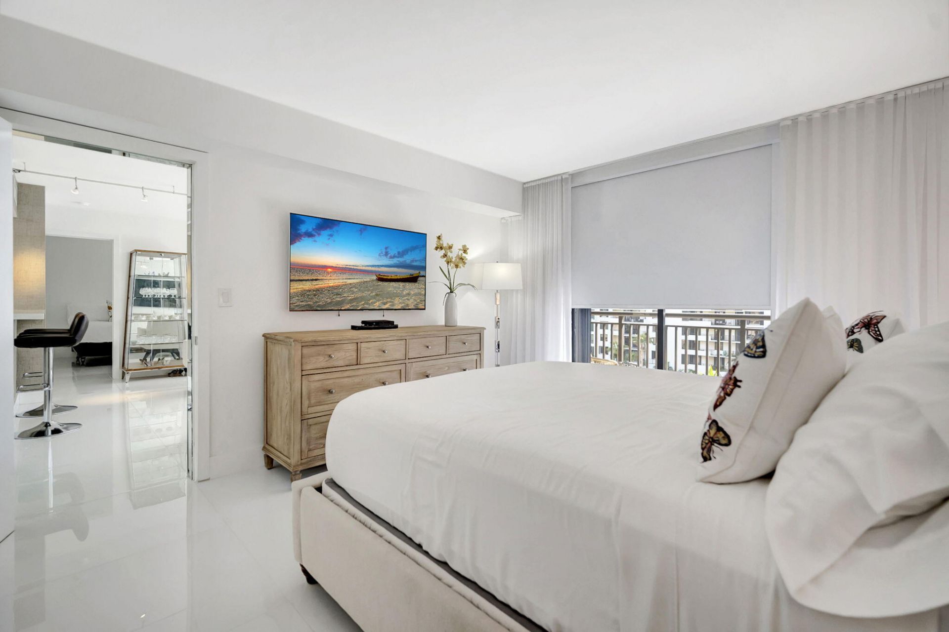 540 Brickell Key Drive, Unit 919, Miami, FL 33131 Photo