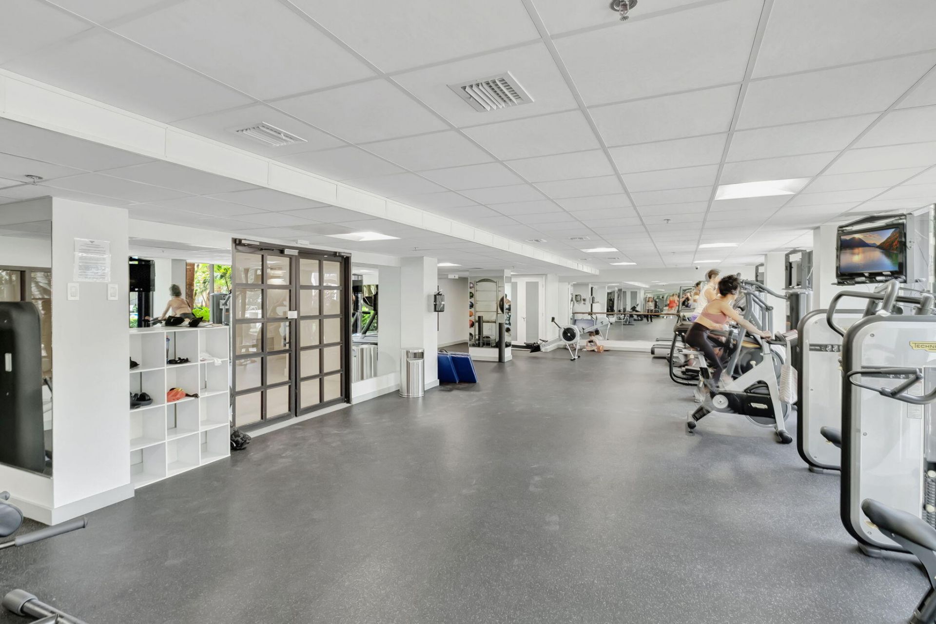 540 Brickell Key Drive, Unit 919, Miami, FL 33131 Photo