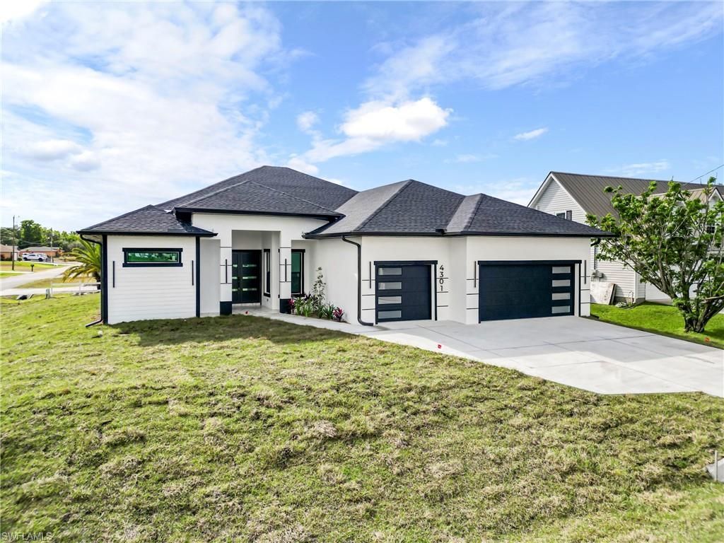 4301 10th St W, Lehigh Acres, FL 33971 Photo