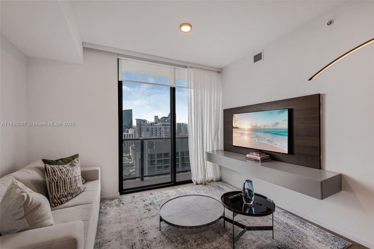 398 NE 5th St, Unit 3017, Miami, FL 33132 Photo