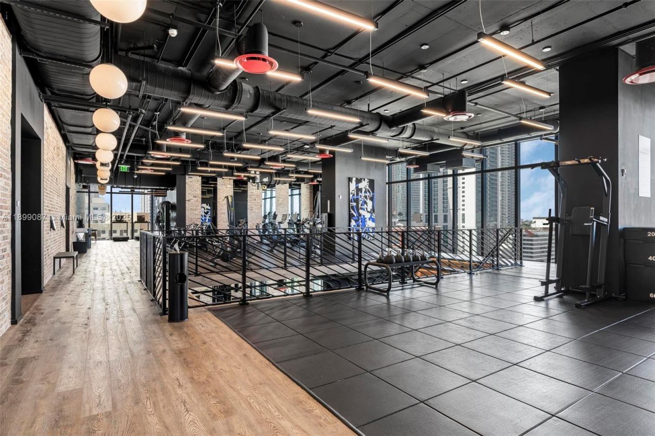 398 NE 5th St, Unit 3017, Miami, FL 33132 Photo