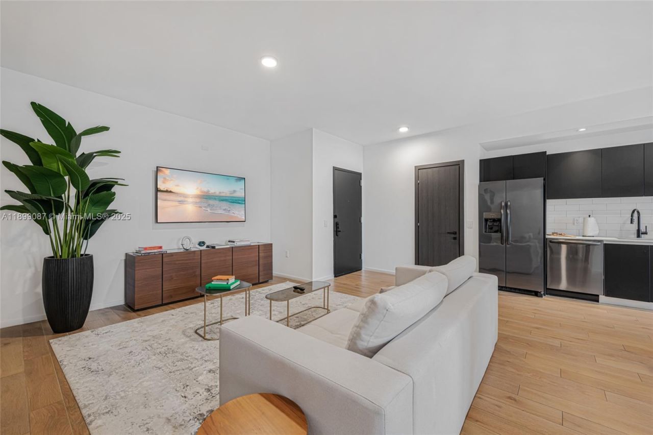 398 NE 5th St, Unit 3017, Miami, FL 33132 Photo