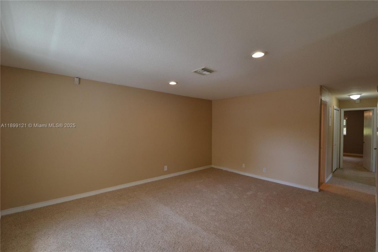 10241 NW 35th St, Unit 4, Coral Springs, FL 33065 Photo