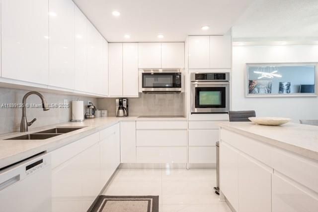 19370 Collins Ave, Unit 608, Sunny Isles Beach, FL 33160 Photo