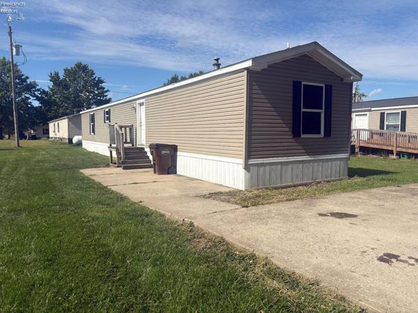 1121 Clayberg Rd, Unit 53, Greenwich, OH 44837