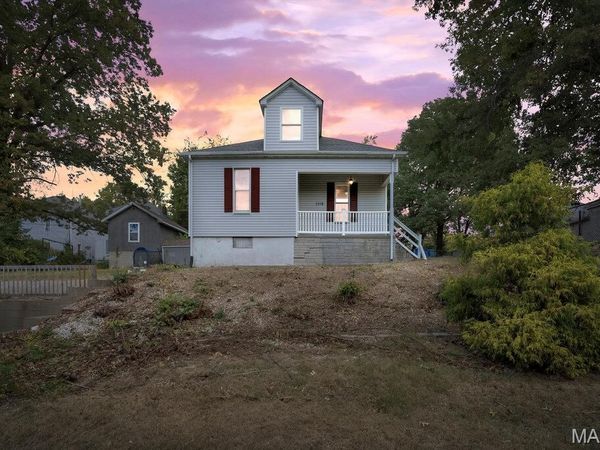 1116 E 5th Street, Alton, IL 62002