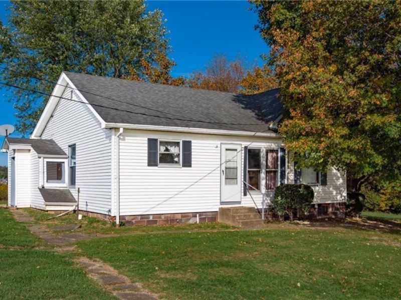 64175 Wintergreen Road, Lore City, OH 43755 Photo 3