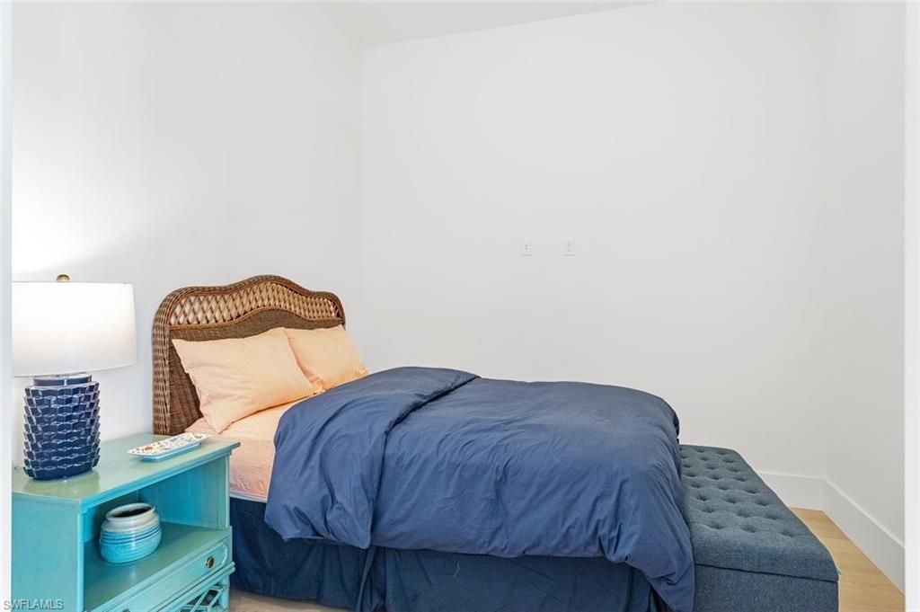 850 Central Ave, Unit 305, Naples, FL 34102 Photo