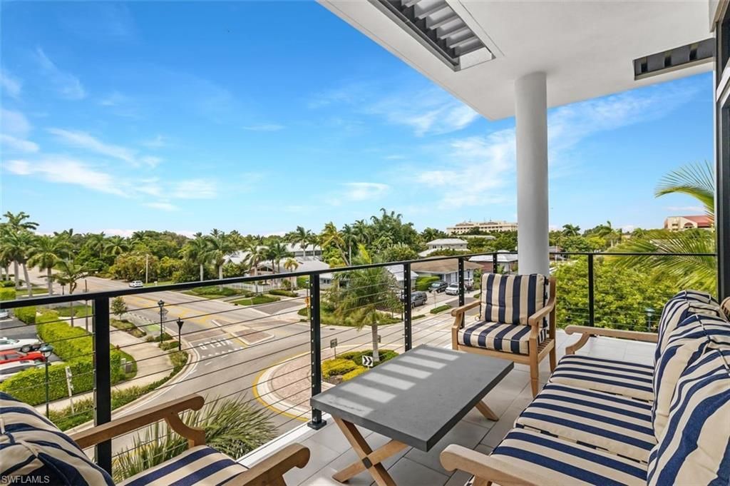 850 Central Ave, Unit 305, Naples, FL 34102 Photo