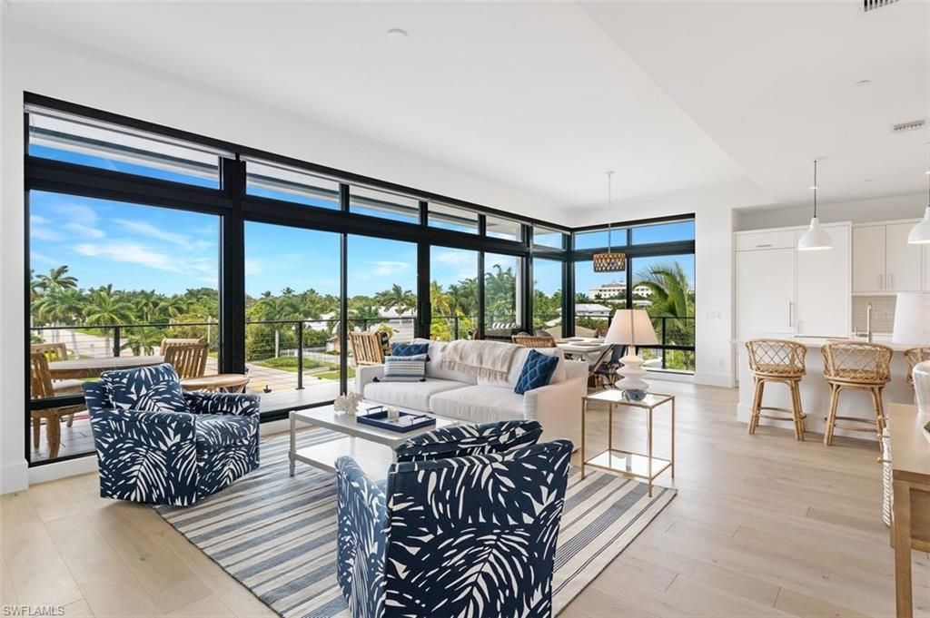 850 Central Ave, Unit 305, Naples, FL 34102 Photo