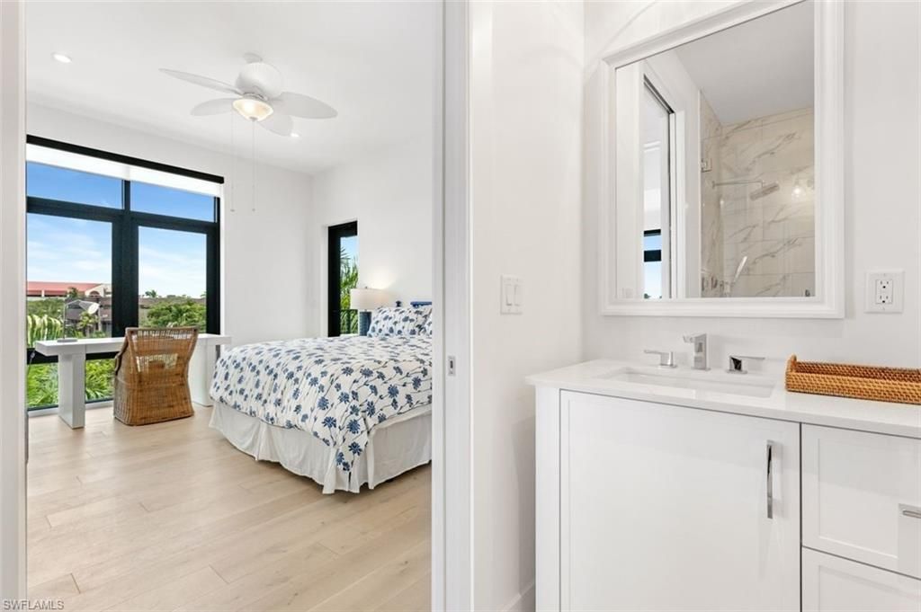 850 Central Ave, Unit 305, Naples, FL 34102 Photo