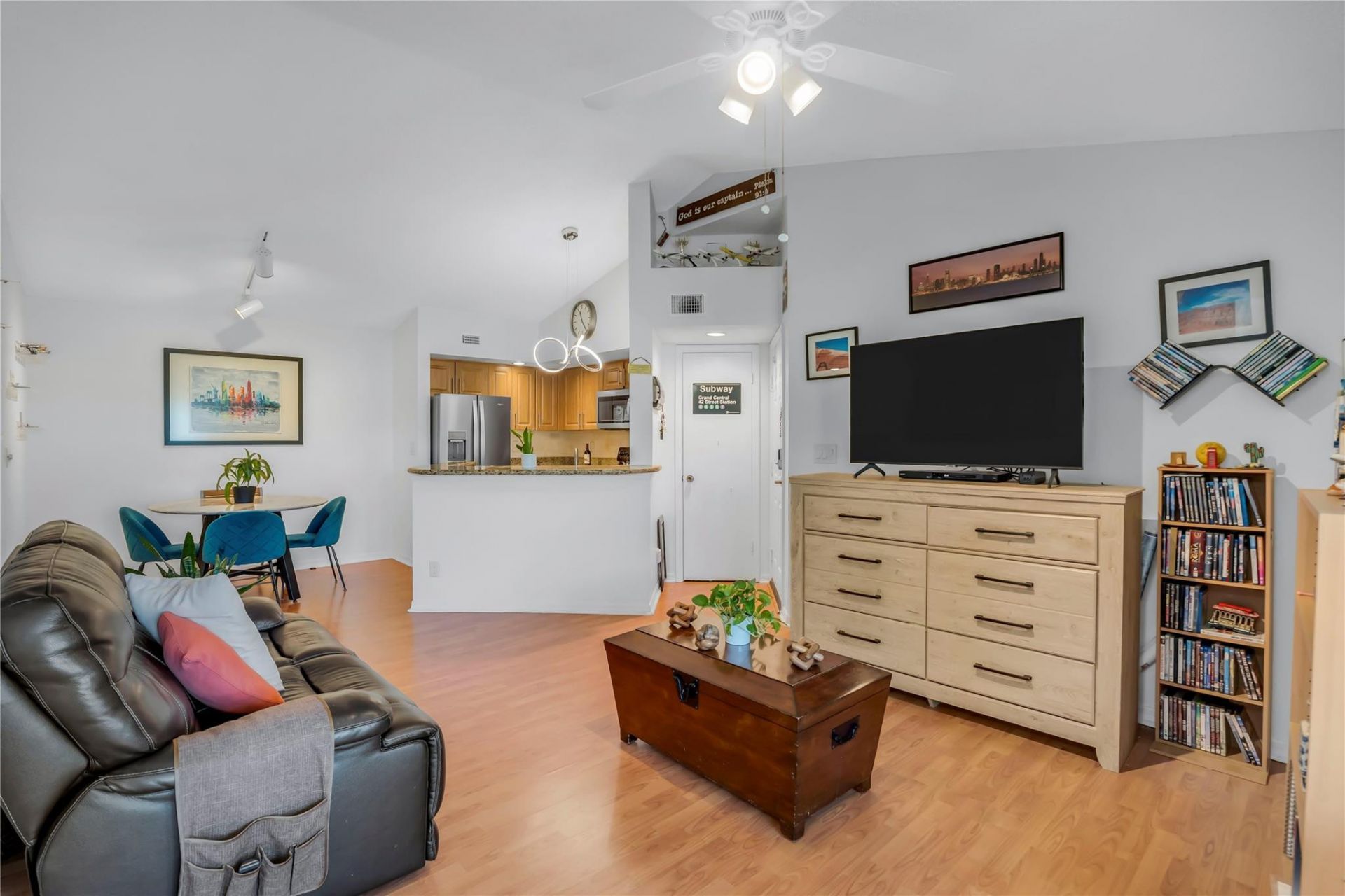 731 Vista Isles Drive, Unit 1527, Plantation, FL 33325 Photo