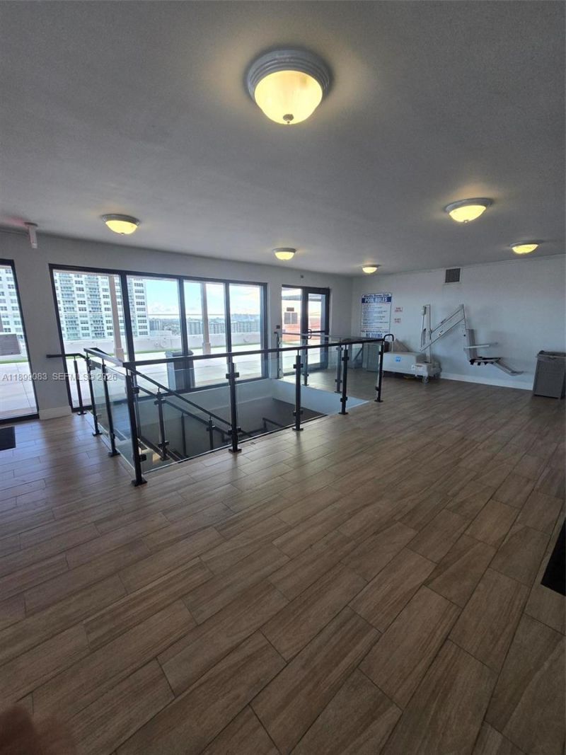 4020 Galt Ocean Dr, Unit 203, Fort Lauderdale, FL 33308 Photo