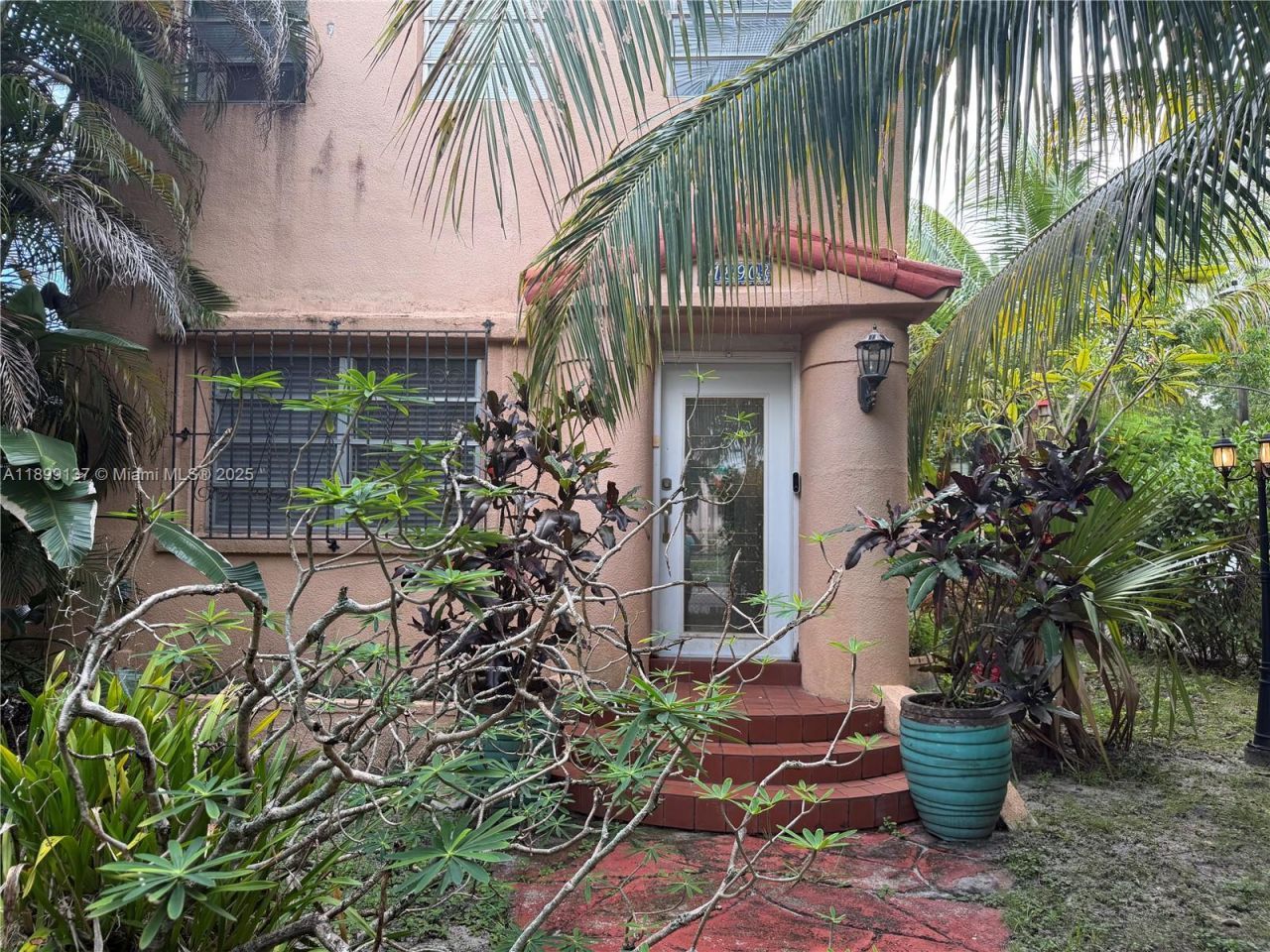 901 SW 19th Ave, Miami, FL 33135 Photo