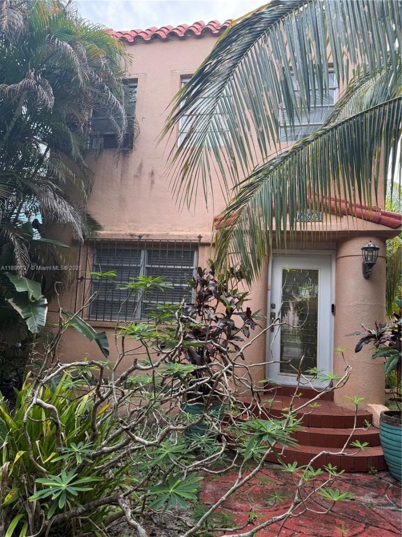 901 SW 19th Ave, Miami, FL 33135 Photo