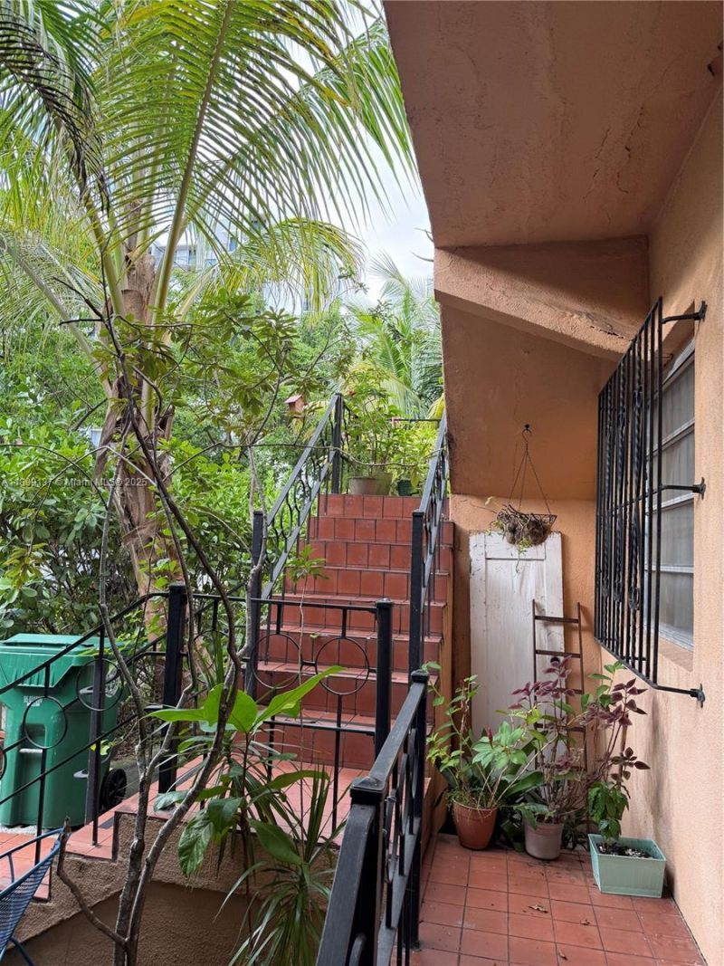 901 SW 19th Ave, Miami, FL 33135 Photo