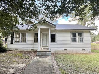 6 Clover Dr Reform, AL 35481