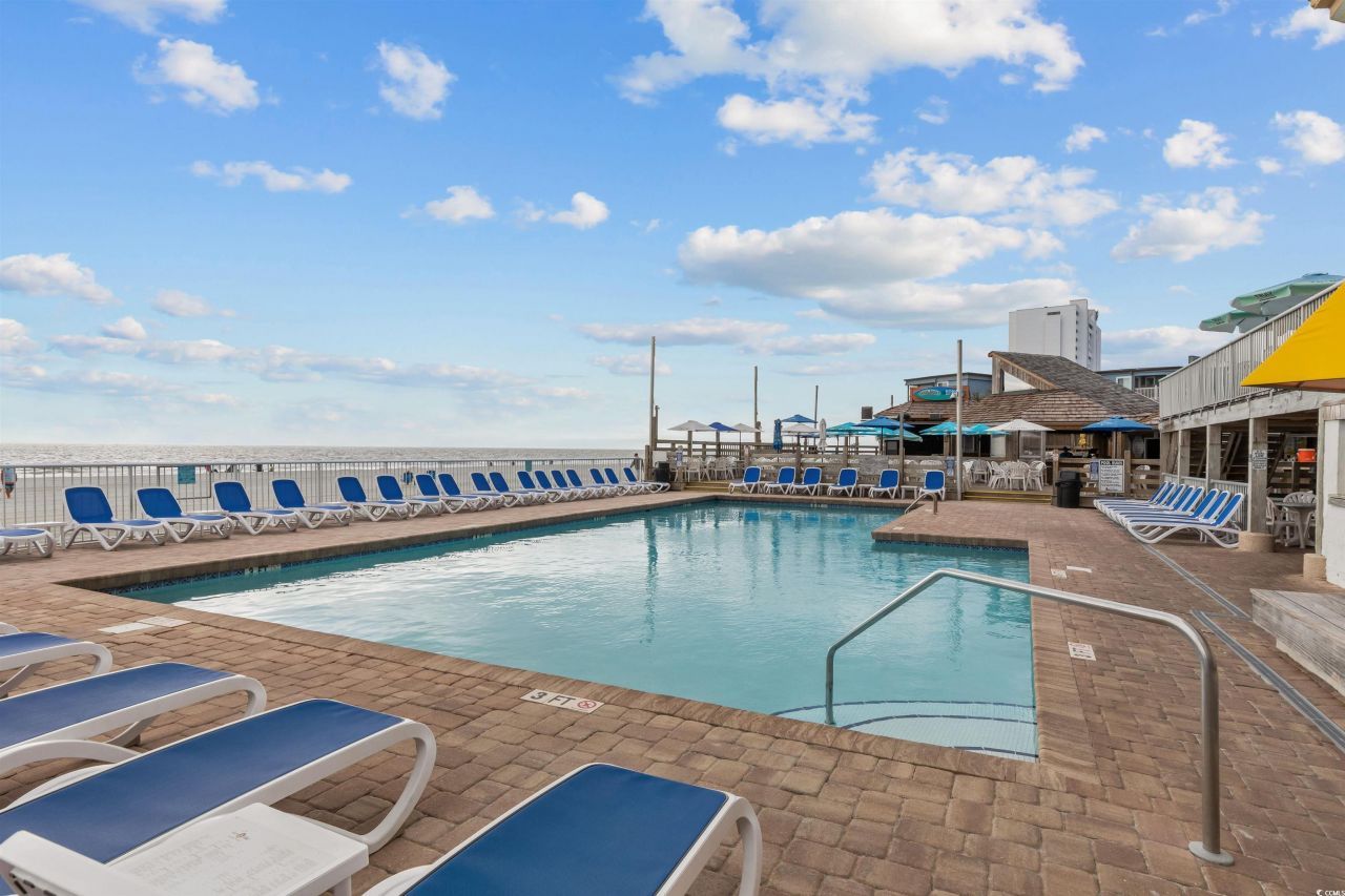 9550 Shore Dr. Photo 16