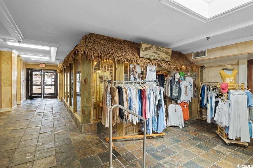 9550 Shore Dr. Photo 23