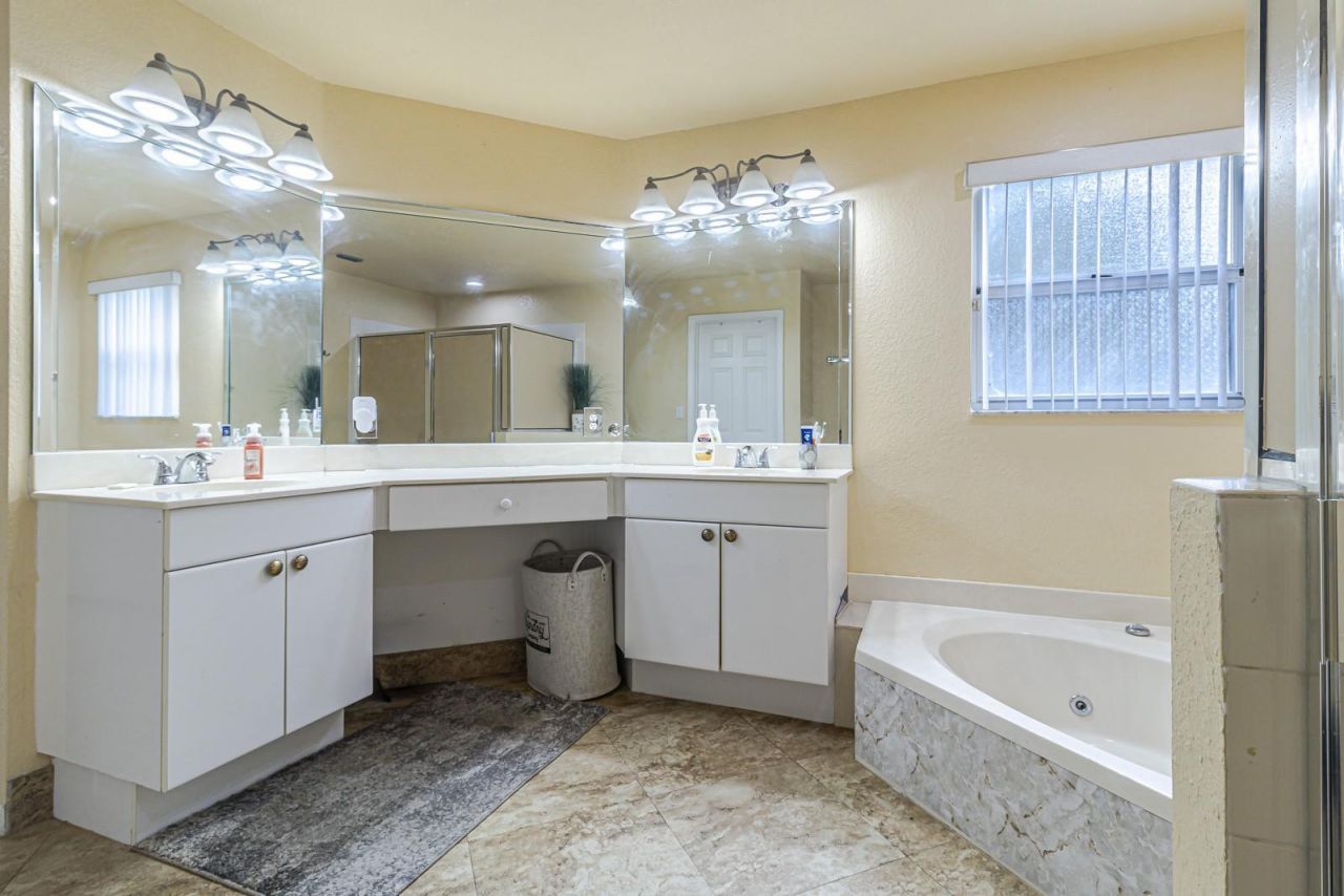 13063 NW 11th Court, Sunrise, FL 33323 Photo