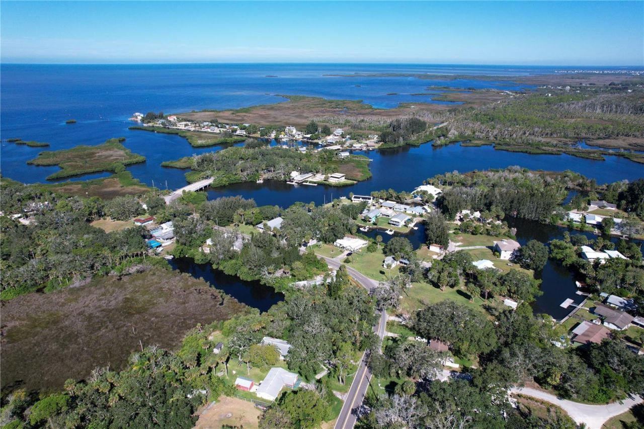 18905 Aripeka Road, Hudson, FL 34667 Photo