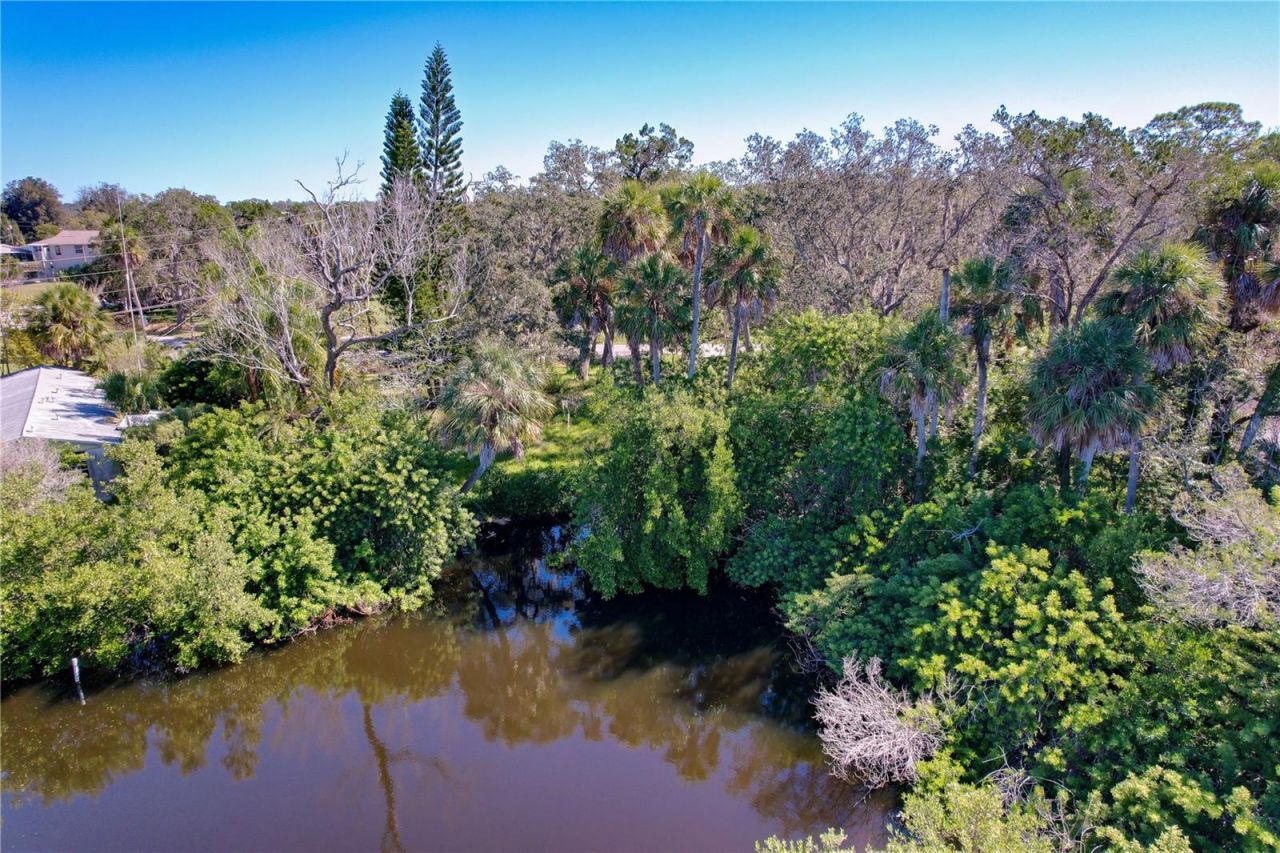 18905 Aripeka Road, Hudson, FL 34667 Photo