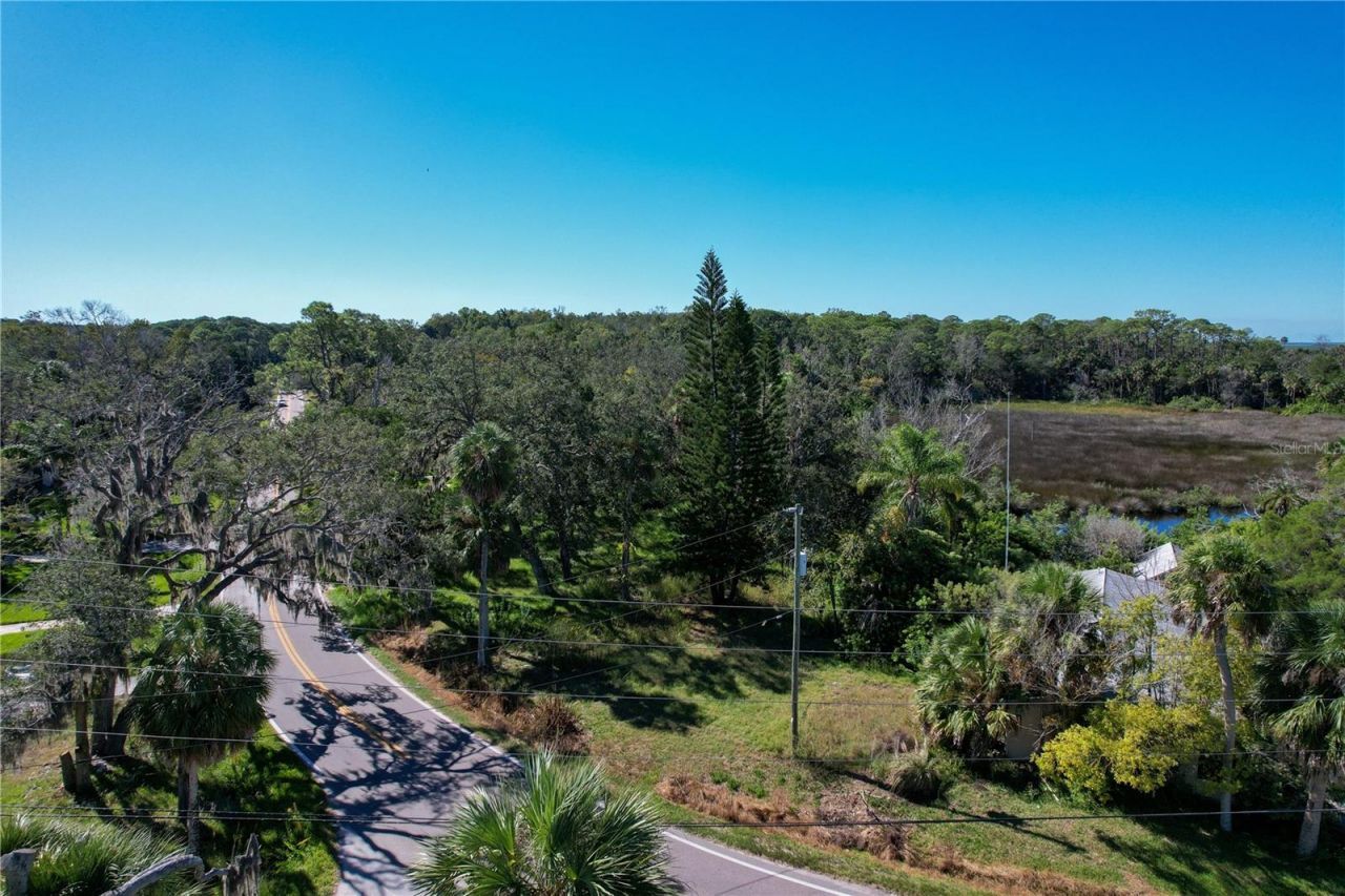 18905 Aripeka Road, Hudson, FL 34667 Photo