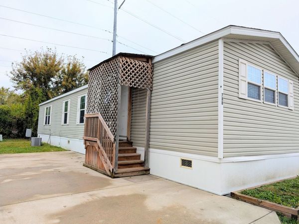 788 Maple Lane, Justice, IL 60458