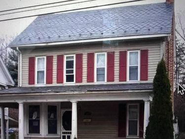 197 S MAIN STREET, YOE, PA 17313
