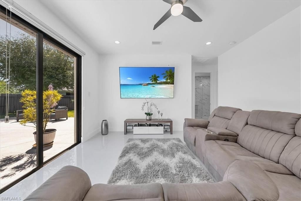 363 Paisley Ave, Lehigh Acres, FL 33974 Photo