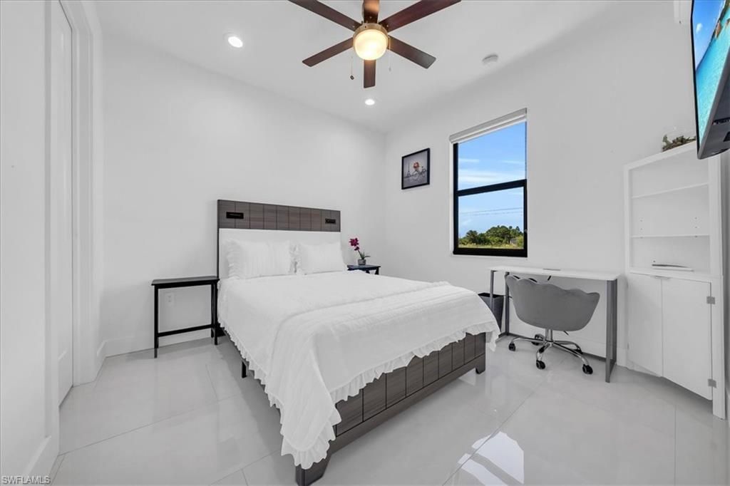 363 Paisley Ave, Lehigh Acres, FL 33974 Photo