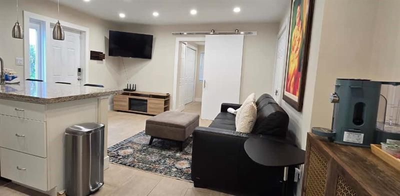 1215 NE 13th Avenue, Fort Lauderdale, FL 33304 Photo