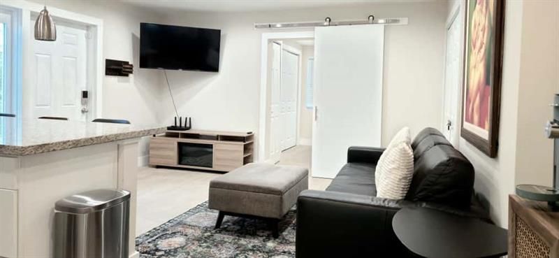 1215 NE 13th Avenue, Fort Lauderdale, FL 33304 Photo